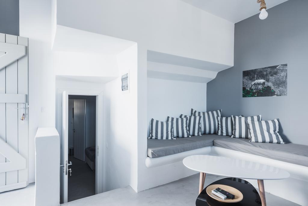 Sea Rock & Sky Private Residence Merchia Beach Экстерьер фото