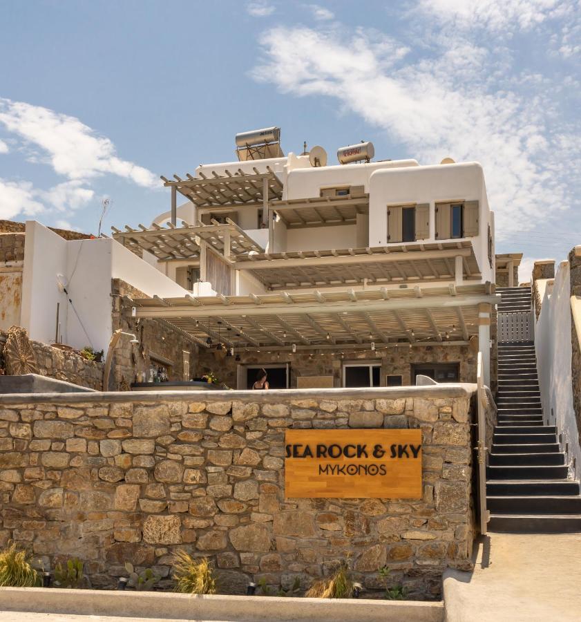 Sea Rock & Sky Private Residence Merchia Beach Экстерьер фото